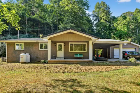 6599 Highway 805, Jenkins, KY 41537