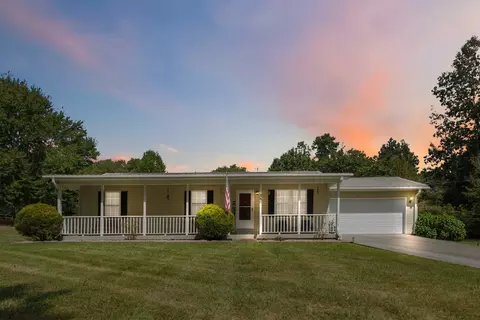 360 Edgewater Forest Rd, Corbin, KY 40701 photo 3