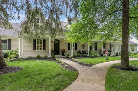 1586 Winners Cir, Lexington, KY 40513