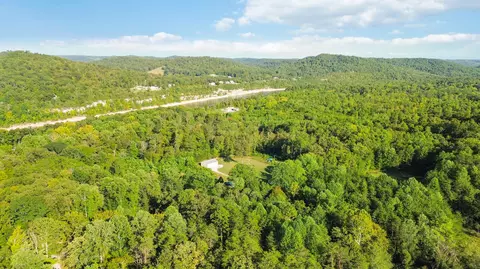 140 Maugham Dr, Burnside, KY 42519 photo 12