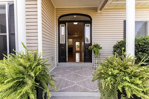 Entry Way - 447 Emma Dr, Lancaster, KY 40444 photo 1 of 1