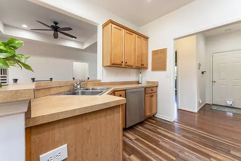 Kitchen - 447 Emma Dr, Lancaster, KY 40444 photo 2 of 3