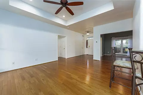Living - 447 Emma Dr, Lancaster, KY 40444 photo 3 of 5