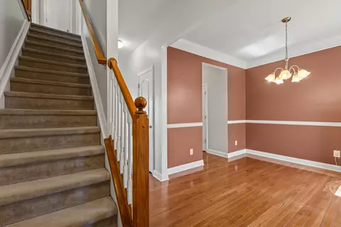 Entry Way - 113 Johnstone Trl, Georgetown, KY 40324 photo 2 of 3