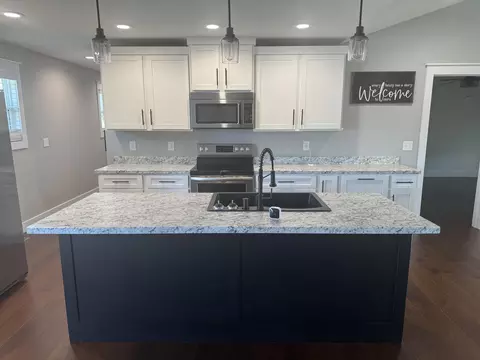 Kitchen - 136 Martin Rd, Corbin, KY 40701 photo 3 of 7