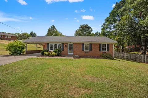 230 Valley Rd, Danville, KY 40422