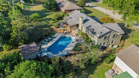 129 Lana Ln, Winchester, KY 40391