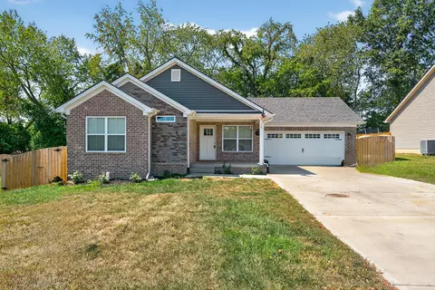 113 Elk Dr, Stamping Ground, KY 40379