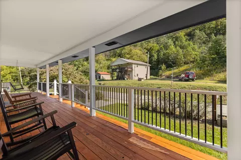 183 Big Branch Rd, Jackson, KY 41339 photo 4