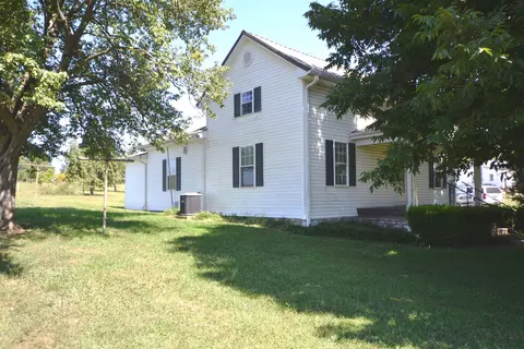 1015 Lexington Rd, Harrodsburg, KY 40330