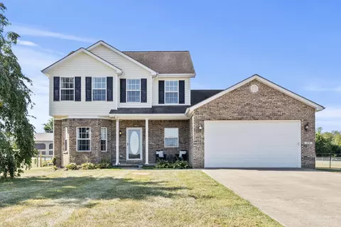 110 Station Dr, Salvisa, KY 40372