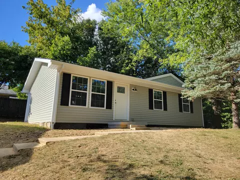 313 Woodcross Pl, Lexington, KY 40509