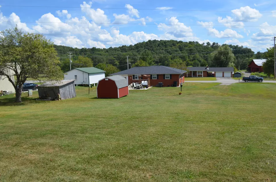 Exterior - 3648 Ky-3630, Annville, KY 40402 photo 12 of 14