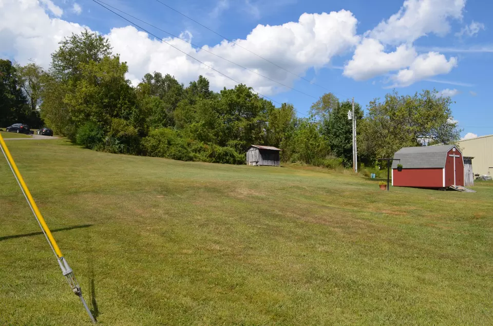 Exterior - 3648 Ky-3630, Annville, KY 40402 photo 9 of 14