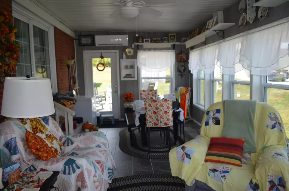 Exterior - 3648 Ky-3630, Annville, KY 40402 photo 6 of 14