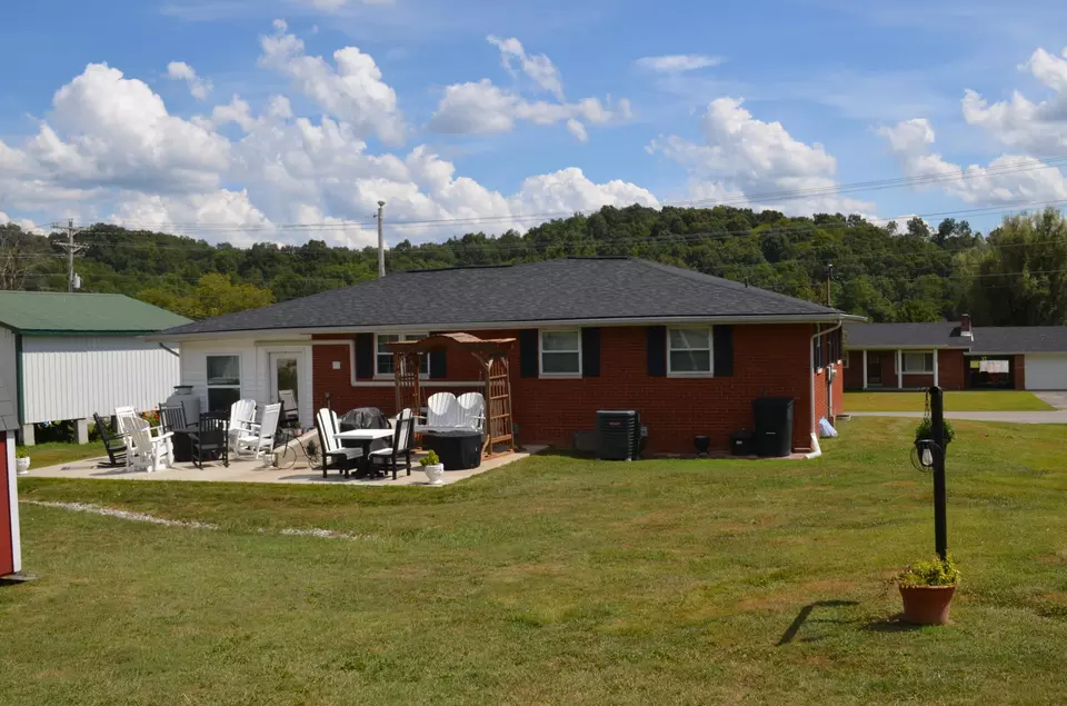 Exterior - 3648 Ky-3630, Annville, KY 40402 photo 13 of 14