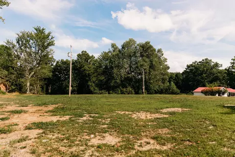 286 Baker Estates Rd, Pine Ridge, KY 41360 photo 4