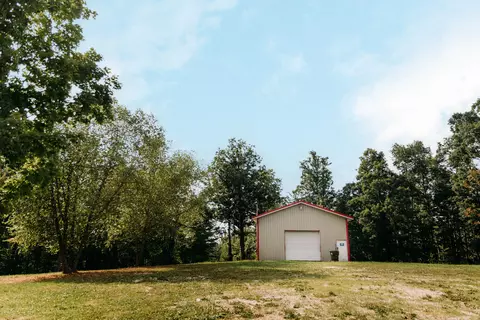 286 Baker Estates Rd, Pine Ridge, KY 41360