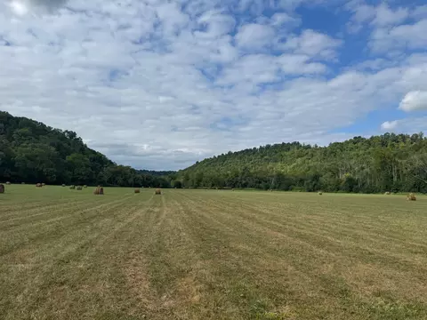 1 Ky-52 Hwy, Irvine, KY 40336