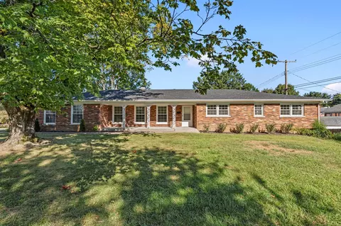1217 Seneca Trl, Frankfort, KY 40601