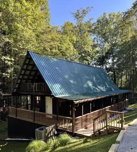 296 Ivy Ln, Wellington, KY 40387