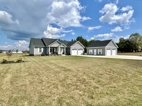 66 Beth Ln, Hustonville, KY 40437
