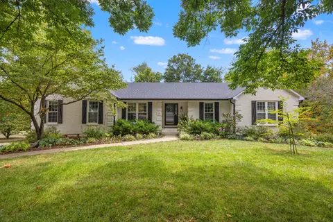 1980 Blackhorse Ln, Lexington, KY 40503