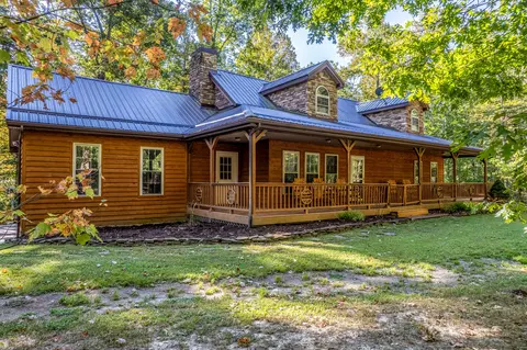 183 Stellar Night Ln, Morehead, KY 40351