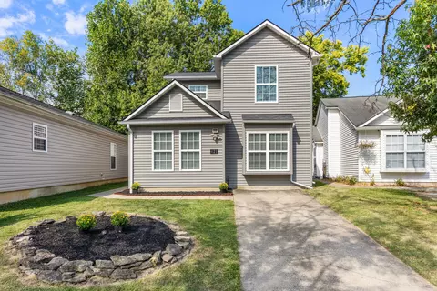 421 Chelsea Woods Dr, Lexington, KY 40509