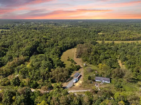 4450 Pleasant Grove Rd, Corinth, KY 41010