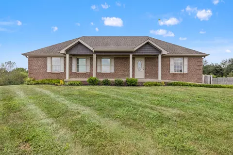 103 Austin Dr, Hustonville, KY 40437