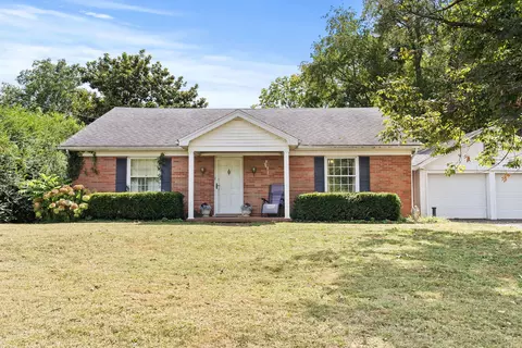 102 Butler St, Millersburg, KY 40348