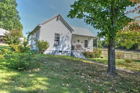 284 Russell Cave Rd, Georgetown, KY 40324