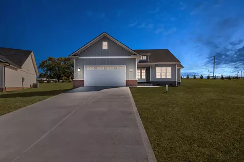 320 Osprey Ct, Mount Sterling, KY 40353