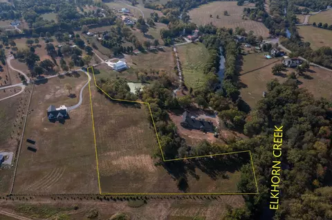 2772 Weisenberger Mill Rd, Midway, KY 40347