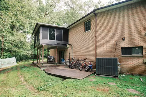 Exterior - 148 Bold Ruler Trl, Corbin, KY 40701 photo 5 of 7
