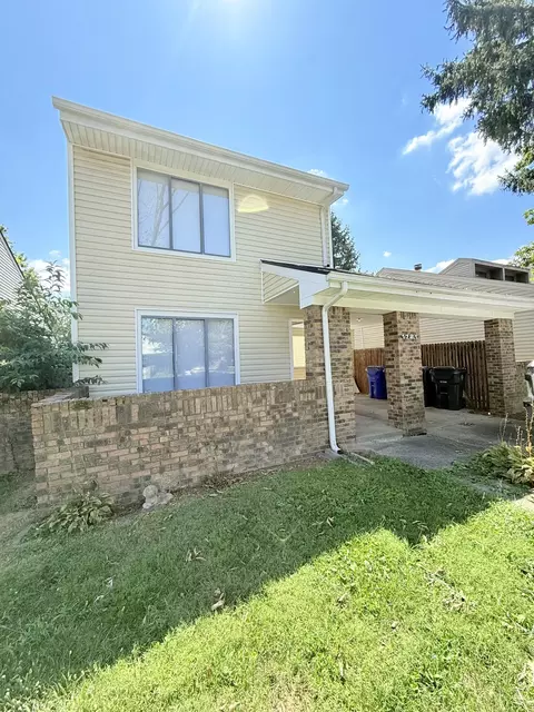 1721 Prairie Cir, Lexington, KY 40515