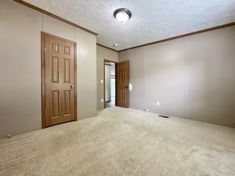 37 Hall Cir, Gray, KY 40734 photo 22