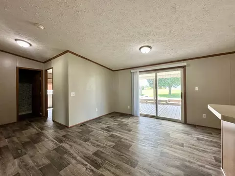 37 Hall Cir, Gray, KY 40734 photo 7