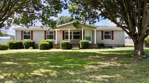 37 Hall Cir, Gray, KY 40734