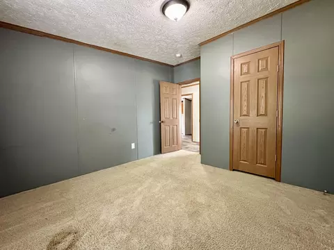 37 Hall Cir, Gray, KY 40734 photo 20