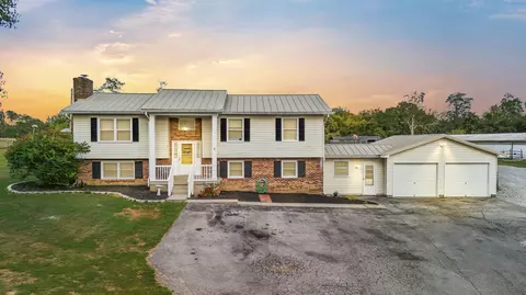 1150 Russell Cave Rd, Cynthiana, KY 41031