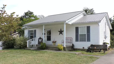 220 Strother St, Mount Sterling, KY 40353