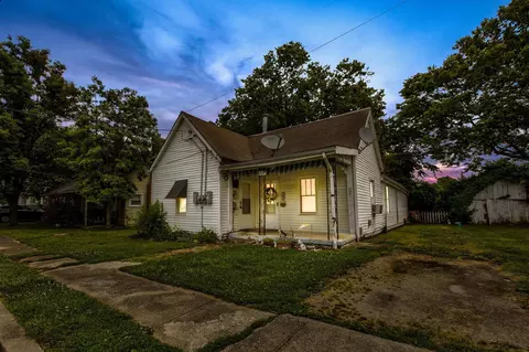 307 Harrison Ave, Mount Sterling, KY 40353