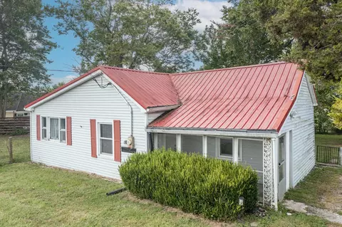 591 Redmon Rd, Paris, KY 40361