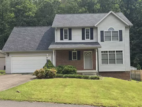 220 Windermere Dr, Middlesboro, KY 40965