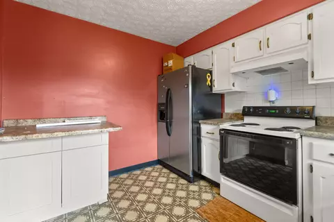 492 Oaklawn Cir, Corbin, KY 40701 photo 9