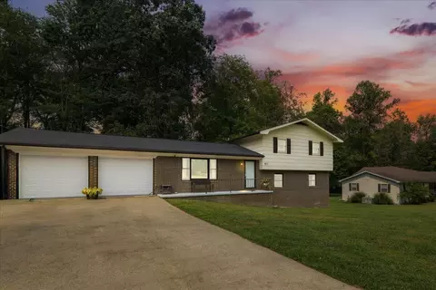 463 Ruffian Trl, Corbin, KY 40701