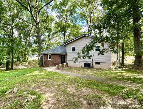 Exterior - 2395 Highway 452, Eubank, KY 42567 photo 5 of 6