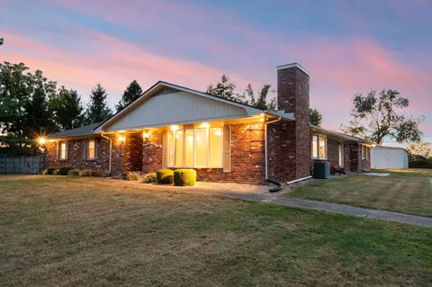 500 Patterson Rd, Versailles, KY 40383